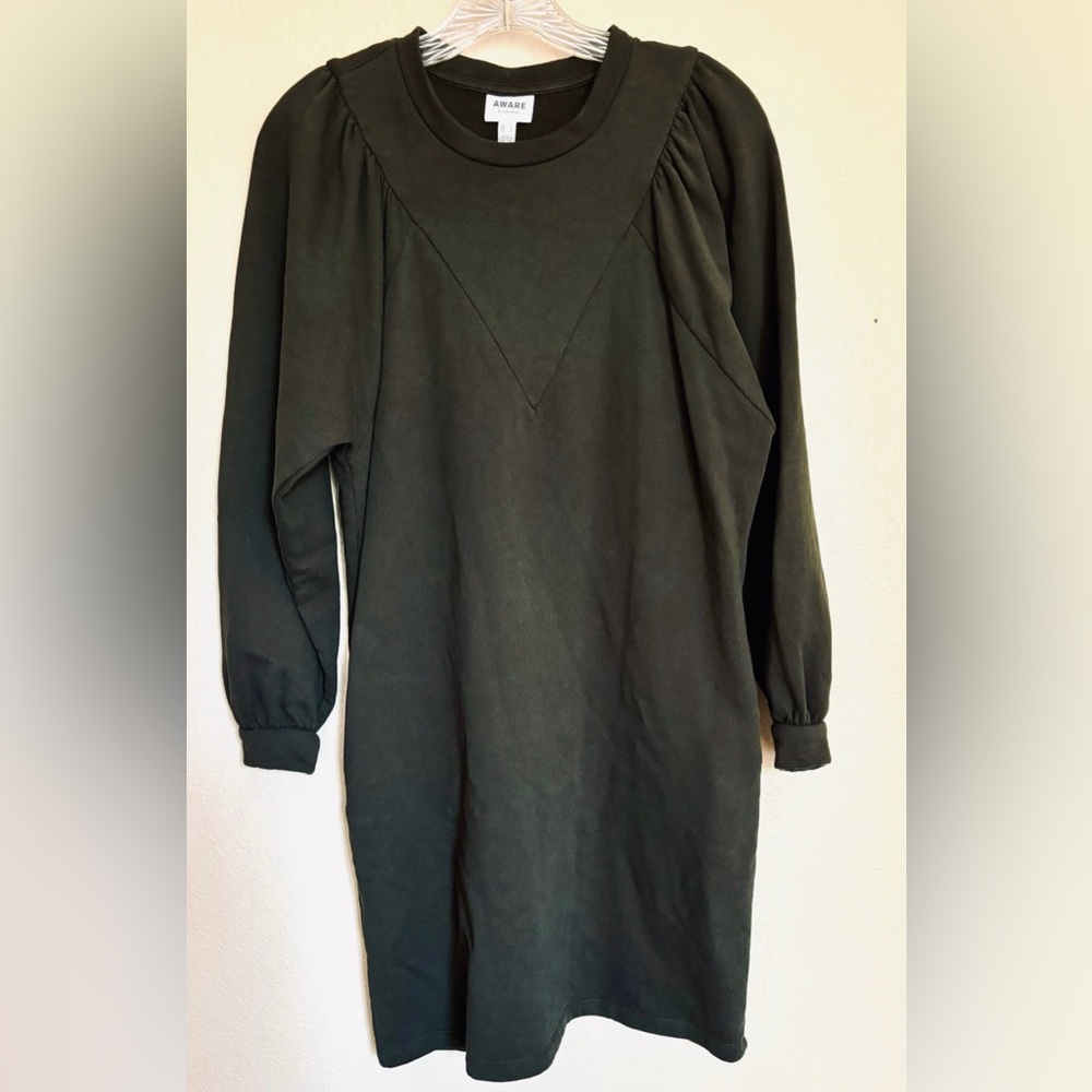 AWARE by VERO MODA Sweatshirt Dress with Pockets! Size Small. Perfect Fall Dress